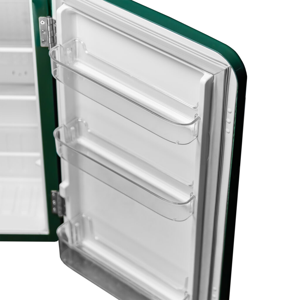 DAR032A7GDB_Shelves.jpg