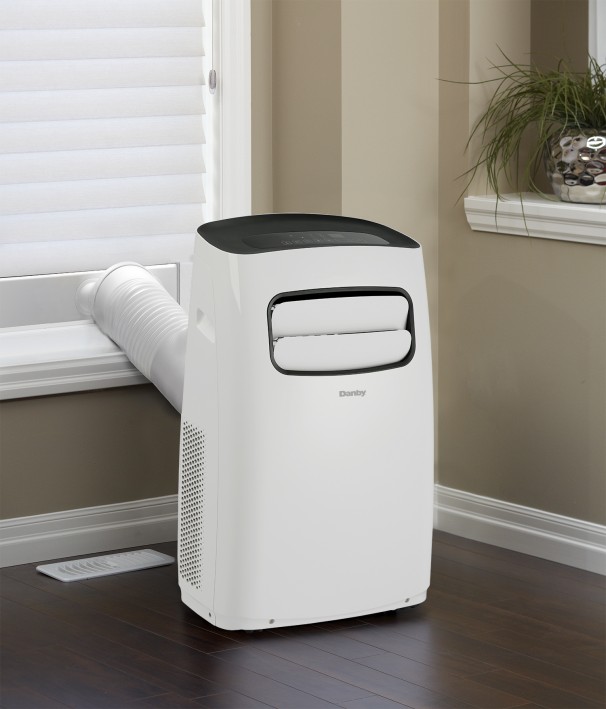 DPA120CB7WDB Danby 12,000 BTU Portable Air Conditioner EN