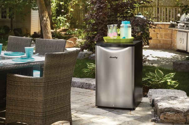Dar044a6bsldbo Danby 4 Cu Ft Outdoor Compact Refrigerator En View Image Gallery