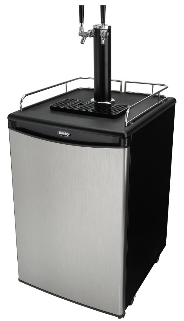 DKC054A1BSL2DB Danby 5.4 cu. ft. DualTap Kegerator ENUS