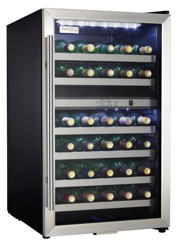 Danby Designer 38 Bouteille Refroidisseurs à vin - DWC114BLSDD