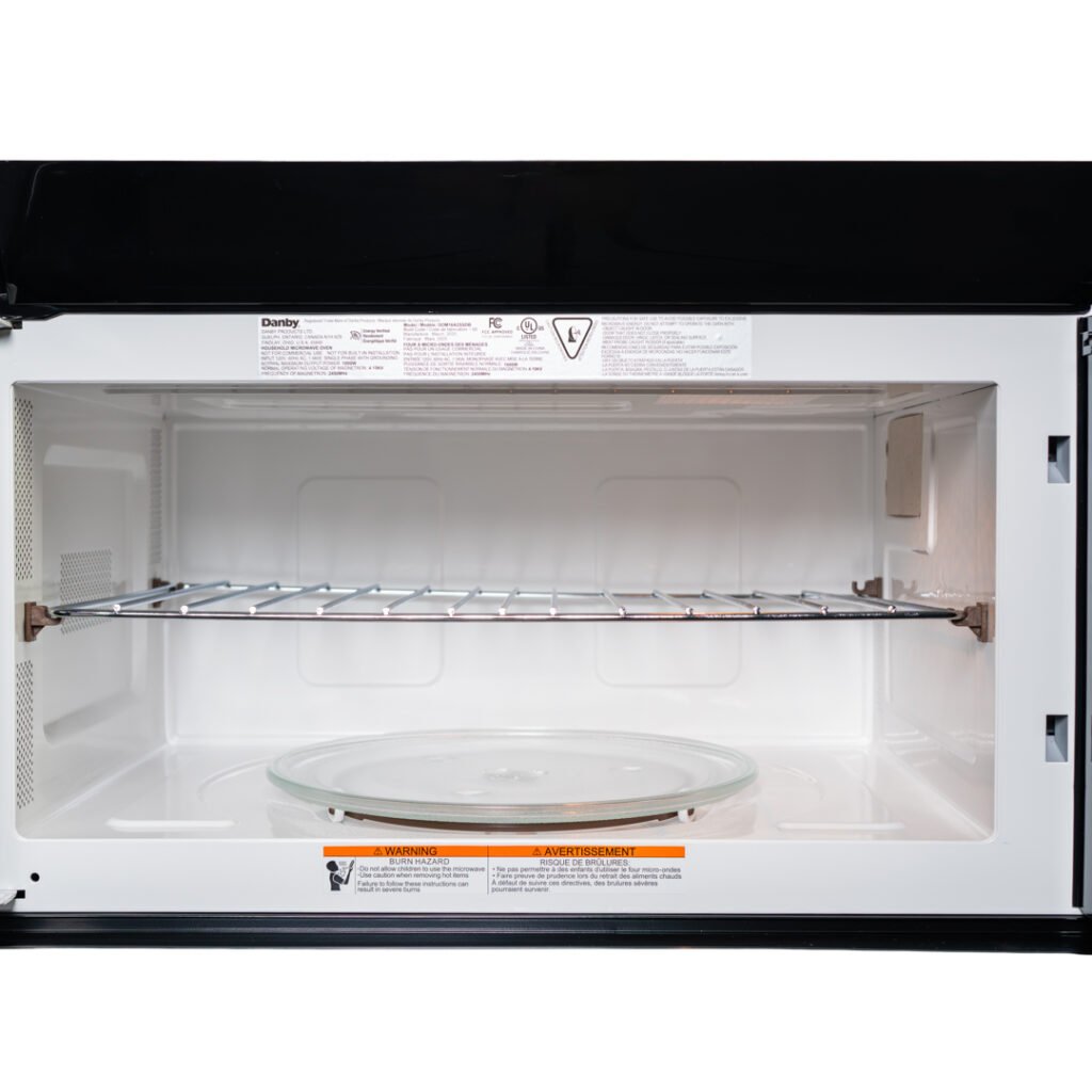 dom16a2ssdb-rack.jpg