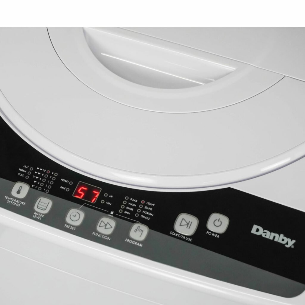 dwm055wdb-detail-control-panel.jpg